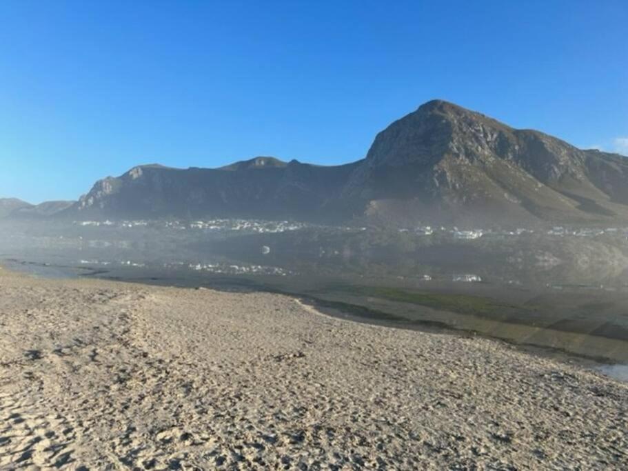 Great Spot With A View In , South Africa Casa de Férias